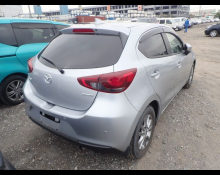 Mazda Mazda2 2020
