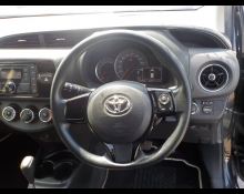 Toyota Vitz 2016