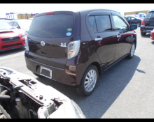 Daihatsu MIRA E-S 2016