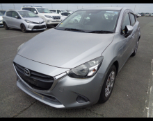 Mazda Demio 2016