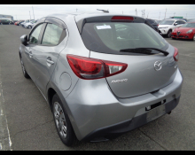 Mazda Demio 2016