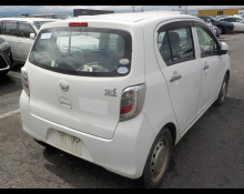 Daihatsu MIRA E-S 2016