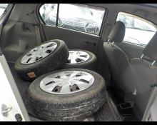 Daihatsu MIRA E-S 2016