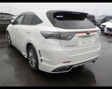 Toyota Harrier 2016