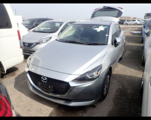 Mazda Mazda2 2020