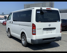 Toyota Regius Van 2015