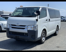 Toyota Regius Van 2015