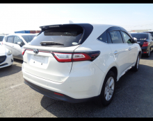 Toyota Harrier 2017