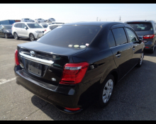 Toyota Corolla Axio 2016