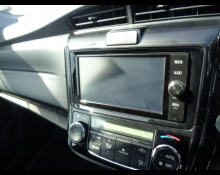 Toyota Corolla Axio 2016