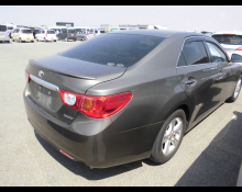 Toyota Mark X 2010