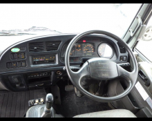 Isuzu Forward 2005