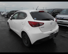 Mazda Demio 2016