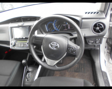 Toyota Corolla Fielder 2016