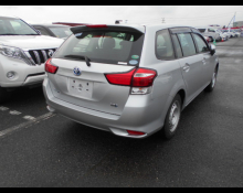 Toyota Corolla Fielder 2016