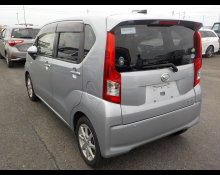 Daihatsu Move 2016