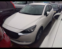Mazda Mazda2 2020