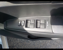 Toyota Corolla Axio 2016