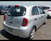 Nissan March 2016
