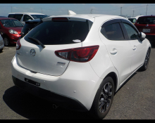 Mazda Demio 2016