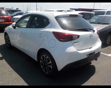 Mazda Demio 2016