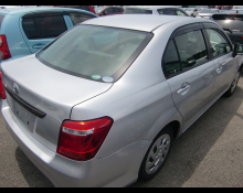 Toyota Corolla Axio 2016