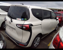 Toyota Sienta 2019