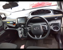 Toyota Sienta 2019