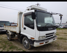 Isuzu Forward 2004