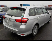 Toyota Corolla Fielder 2018