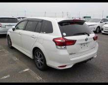 Toyota Corolla Fielder 2016