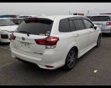 Toyota Corolla Fielder 2016