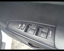 Toyota Corolla Axio 2016