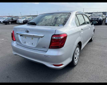 Toyota Corolla Axio 2018