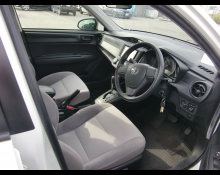 Toyota Corolla Axio 2016