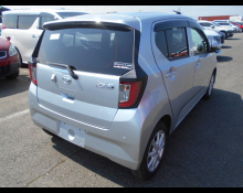 Daihatsu MIRA E-S 2022