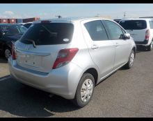 Toyota Vitz 2016