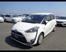 Toyota Sienta 2016