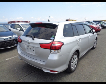 Toyota Corolla Fielder 2016
