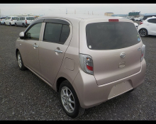 Daihatsu Mira e:S 2016