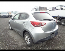 Mazda Demio 2016