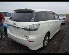 Toyota Wish 2016