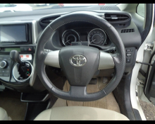 Toyota Wish 2016