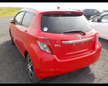 Toyota Vitz 2013