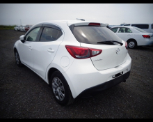 Mazda Demio 2016
