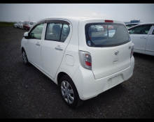Daihatsu Mira e:S 2016