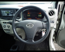 Daihatsu Mira e:S 2016