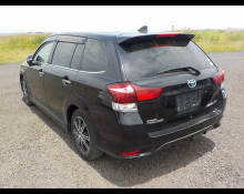 Toyota Corolla Fielder 2016