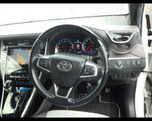 Toyota Harrier 2016