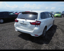 Toyota Corolla Fielder 2016